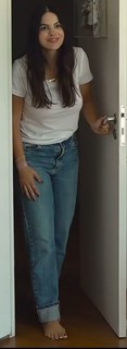 Sthefany Brito feet photo thumbnail