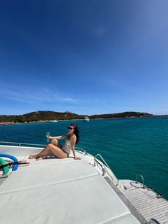 Sthefany Brito feet photo thumbnail