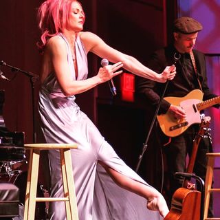 Storm Large feet photo 8
