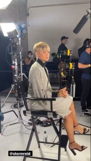 Storm Reid feet photo thumbnail