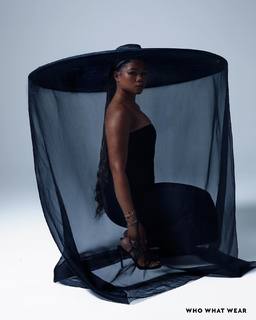 Storm Reid feet photo thumbnail