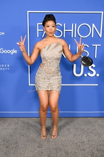 Storm Reid feet photo thumbnail