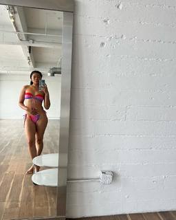 Storm Reid feet photo thumbnail