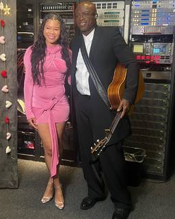 Storm Reid feet photo thumbnail