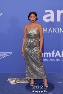 Storm Reid feet photo thumbnail