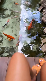 Storm Reid feet photo thumbnail