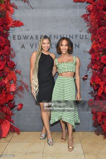 Storm Reid feet photo thumbnail