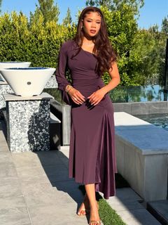 Storm Reid feet photo thumbnail