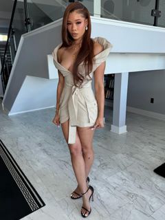 Storm Reid feet photo thumbnail