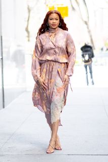 Storm Reid feet photo 13