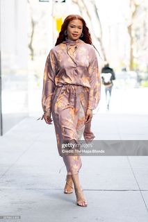Storm Reid feet photo 8
