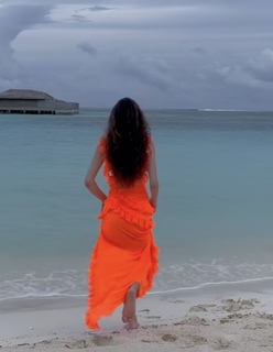 Su Burcu Coskun feet photo thumbnail