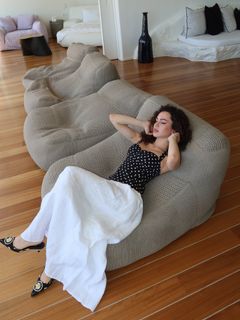 Su Burcu Coskun feet photo 2