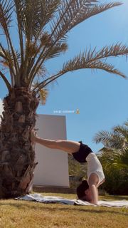Su Burcu Coskun feet photo 1