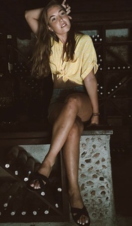 Sude Burcu feet photo 16