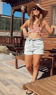 Sude Burcu feet photo 13