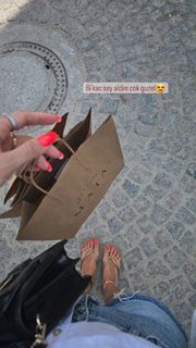 Sude Burcu feet photo 3