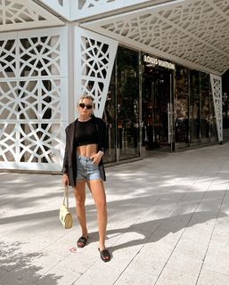 Sude Burcu feet photo 13