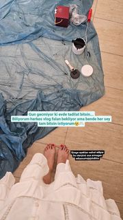 Sude Burcu feet photo 9