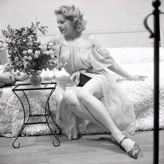 Sue Ane Langdon feet photo 5