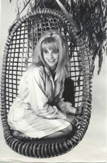 Sue Lyon feet photo 8