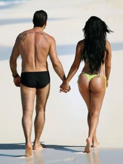 Suelyn Medeiros feet photo 14