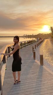 Suhana Khan feet photo 2