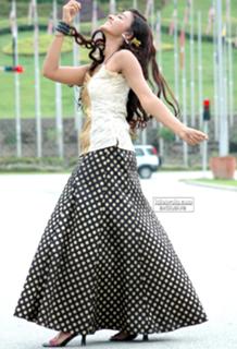 Suhasi Dhami feet photo 16