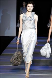 Sui He feet photo 15