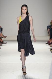 Sui He feet photo 11