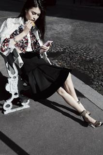 Sui He feet photo 16
