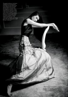 Sui He feet photo 13