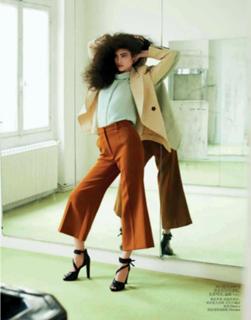 Sui He feet photo 10