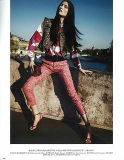 Sui He feet photo 18
