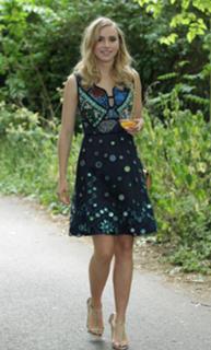 Suki Waterhouse feet photo thumbnail