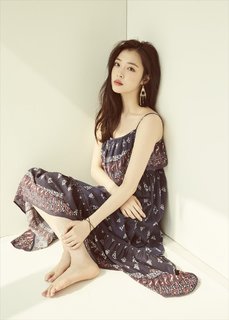 Sulli Choi feet photo 10