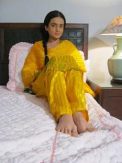 Sumbul Iqbal feet photo 2