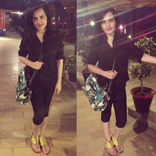 Sumbul Iqbal feet photo 7