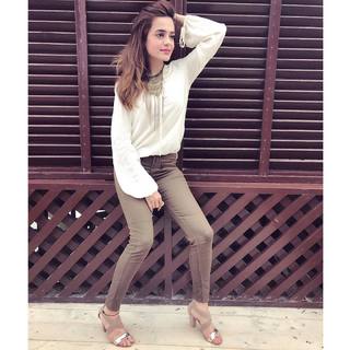 Sumbul Iqbal feet photo 6
