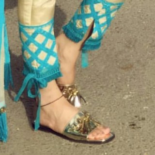 Sumbul Iqbal feet photo 8