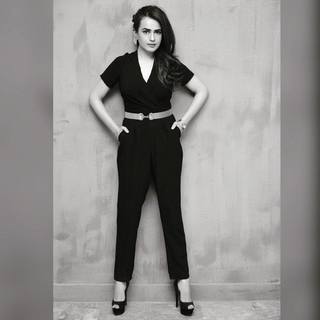Sumbul Iqbal feet photo 15