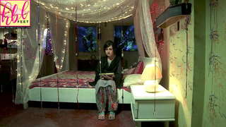 Sumbul Iqbal feet photo 20