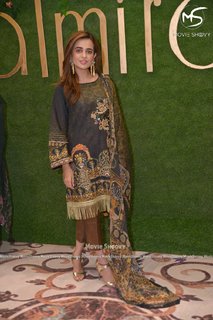 Sumbul Iqbal feet photo 2