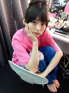 Sumire Uesaka feet photo thumbnail