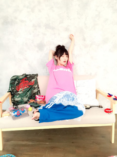 Sumire Uesaka feet photo thumbnail