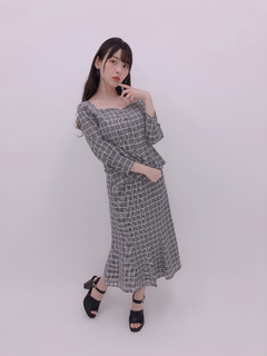 Sumire Uesaka feet photo thumbnail