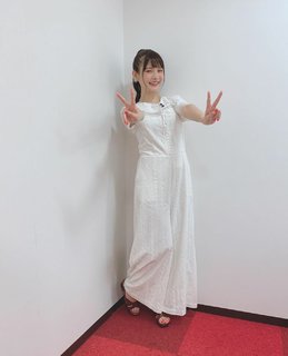 Sumire Uesaka feet photo thumbnail