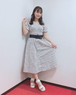 Sumire Uesaka feet photo thumbnail