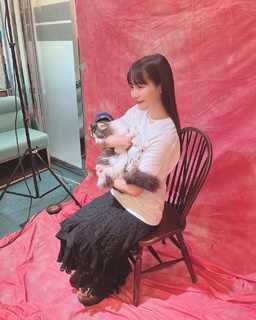 Sumire Uesaka feet photo thumbnail