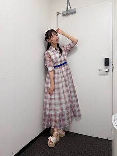 Sumire Uesaka feet photo 4